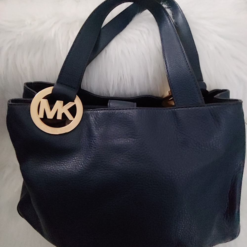 Michael Kors Lg.Navy Leather Tote Bag